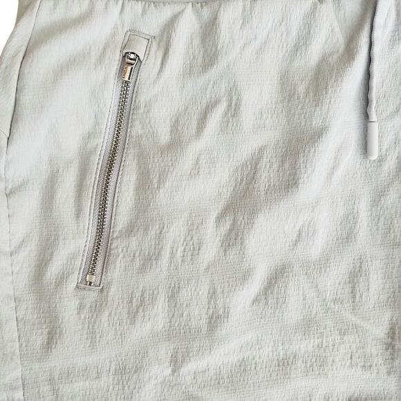 ATHLETA Trekkie North Skort, light gray, size Large - Picture 3 of 6